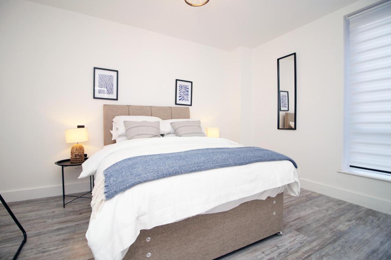 Kingsbridge Point - Cosy One Bed Apartments Near Town Centre, Swindon Zewnętrze zdjęcie